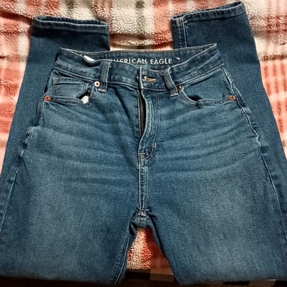 American Eagle High Rise Stretch jeans size 00 Short woman's jeans